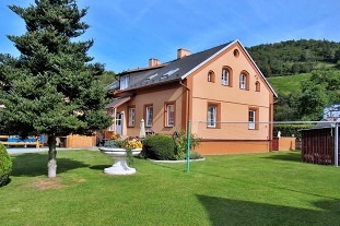 Nov objekt: Wellness chalupa a bazn - Zlat Hory - Petrovice 2M-291