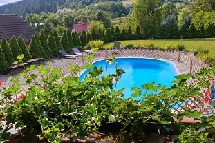 Chalupa s bazénem - Rytířská stezka - Beskydy