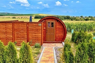 Nov objekt: Zitkov ubytovn - sud a chata - jin Morava 1M-308