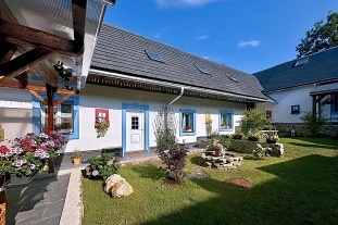 Nov objekt: Chalupa wellness a koupac jezrko - hrad Choustnk 2C-372