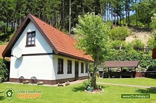 Chalupa s bazénem - Vsetínské vrchy - Beskydy