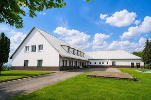 Nov� objekt: Chata �elezn� hory - hrad Lichnice - p�ehrada Se� 8C-319