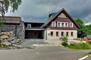 Nový objekt: Horská chata Jizerky - výhled na Čertovu horu 6C-147