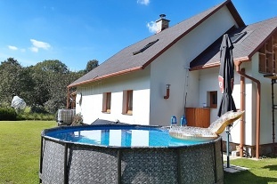 Nov� objekt: Chalupa baz�n a wellness - Rejv�z - Mechov� jez�rka 2M-327