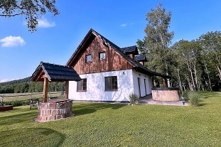 Nov� objekt: Chalupa samota a koupac� sud - Lu�e - Hlinsko 8C-328