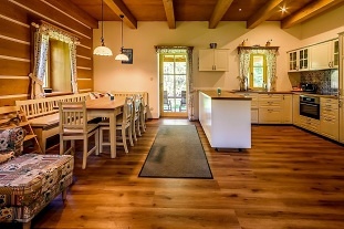 Roubenka s vivkou - CHKO Orlick hory - Sedloov