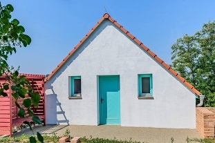 Nov objekt: Chata a vinn sklep Starovice - Hustopee - Plava