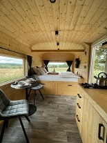 Maringotka GlamBee - Glamping Vevily