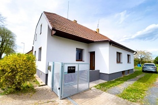 Nov objekt: Chalupa s baznem - Dbnsko - Rakovnk 1C-374