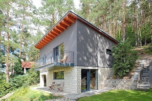 Nov� objekt: Chata Slapsk� p�ehrada - s lo�kou - Nahoruby 1C-376