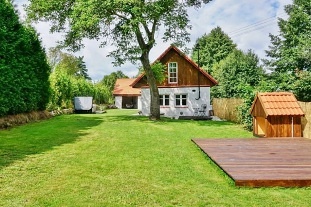 Nov objekt: Chalupa bazn a wellness - hrad Zvkov - Psek 2C-534