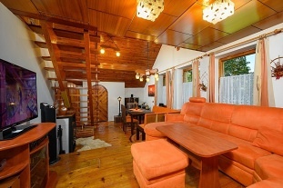 Chalupa Ještědsko-kozákovský hřbet - Jiříčkov