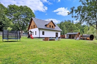 Nov� objekt: Wellness chalupa s baz�nem a kachlov�mi kamny 2M-372