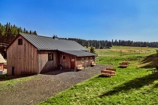 Nov� objekt: Horsk� chata - Jelen� - Kru�nohorsk� magistr�la 4C-148