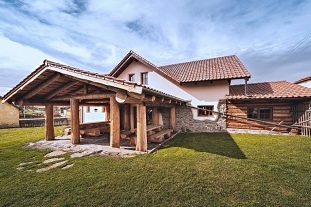 Srub p��rodn� park Man�t�nsko - Rab�tejnsko - kon�