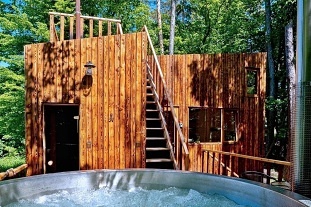 Nov� objekt: Glamping s wellness - B�l� Karpaty - Luha�ovice 1M-547