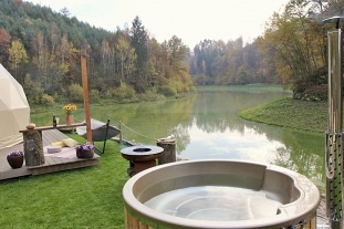 Wellness glamping u vody - Koko��nsko - M�ch�v kraj