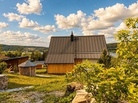 Chata u lesa - Lipensk� p�ehrada - ji�n� �echy