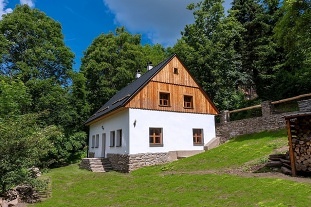 Nov� objekt: Chalupa Cesta z m�sta - P��se�nice - Kru�n� hory 4C-153