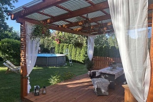 Chalupa baz�n a pergola - Hrub� Sk�la - �esk� r�j