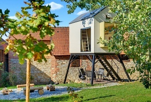 Glamping v koruně stromu - hrad Orlík - Vysočina