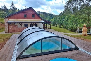 Chalupa a bazén - Janský vrch - Trutnov - Krkonoše