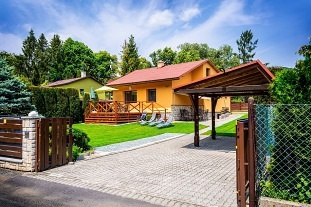Chata s bazénem - Valašsko - Rožnov pod Radhoštěm