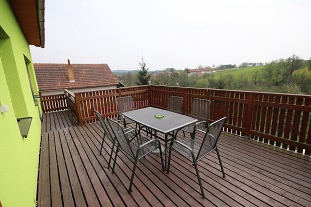 Chalupa s baznem - rsk vrchy - Radostn