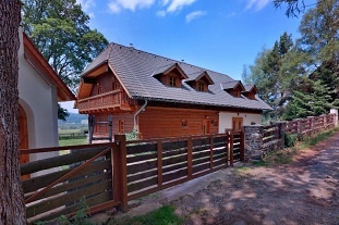 Nov objekt: Chalupa na samot - ern Lada - Borov Lada 3C-030