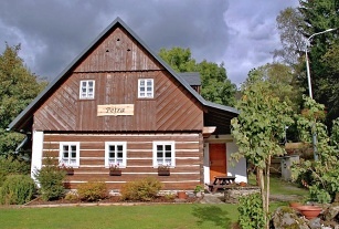 Nov objekt: Chalupa s baznem - Detn v Orlickch horch 8C-066