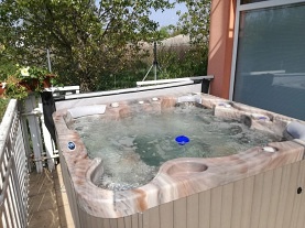 Chata u Thermalparku - itn ostrov - Slovensko