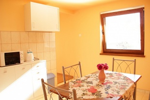 Rekrean dm s apartmny - termly Vek Meder