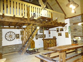 Chata s letn kuchyn a stodolou - Bl Karpaty