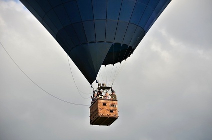 Zážitek - Vyhlídkový let balónem - Karlštejn