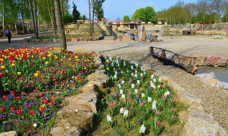 Garden park - Jeneč