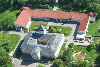 Zámek Dřevohostice a hasičské muzeum