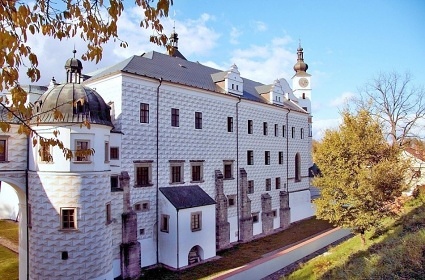 Zmek Pardubice - Vchodn echy